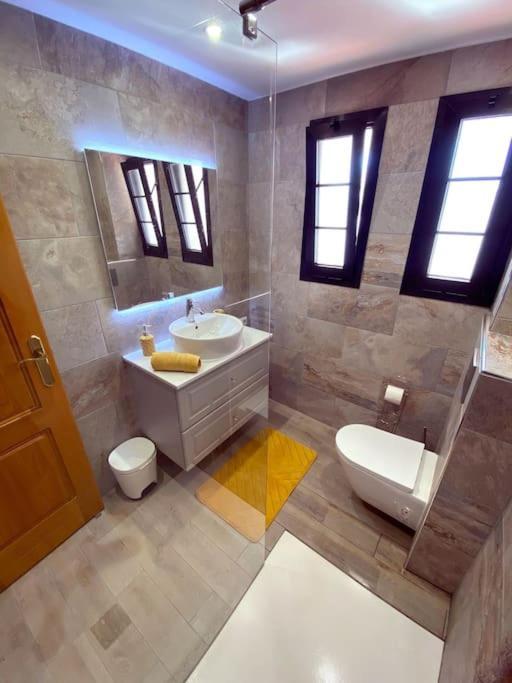 Villa Nina 'Luxury Villa In The Sun' Corralejo Exterior photo